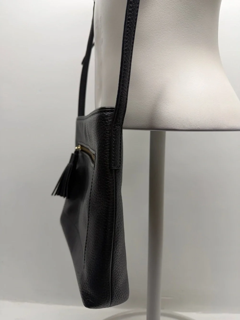 Kate Spade Chester Street Dessi Crossbody Bag Pebbled Leather Purse Black Gold